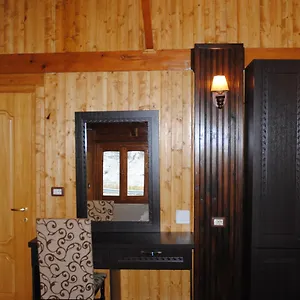 Hotel Vataksi Berdic e Siperme